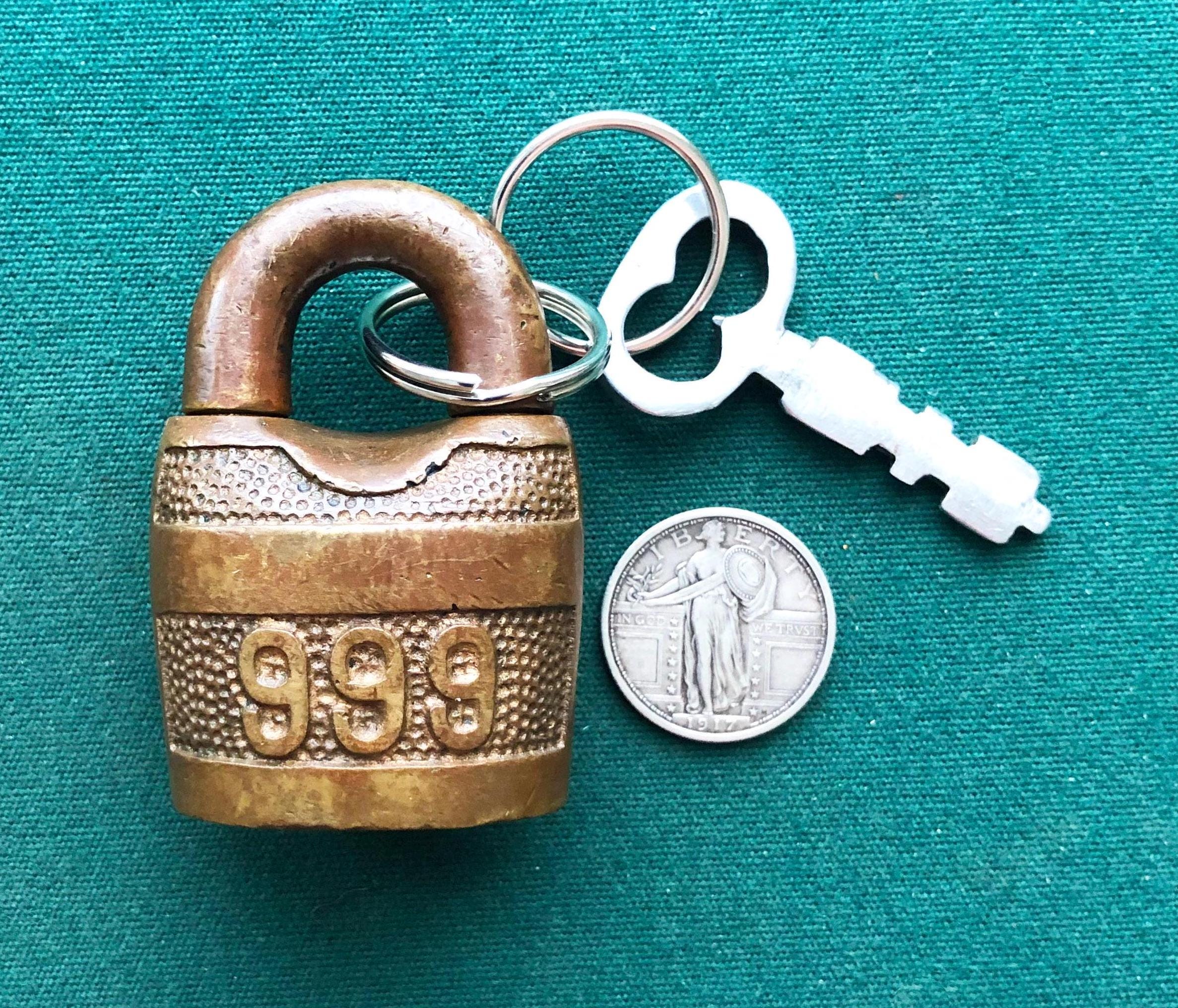 Antique Bronze 999 Scandinavian Padlock + 1 Operable Key – Late