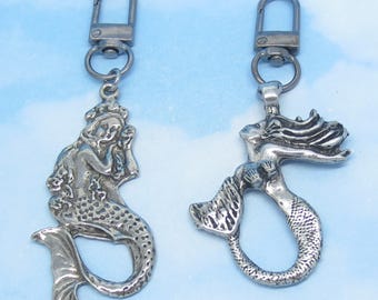 Antiqued Pewter Mermaid Charm: Handmade Bag/Purse Clip-On