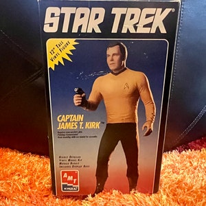 Vintage 1994 Never Been Used Star Trek Caption James T. Kirk 12” Figure Vinyl Model Kit 8773