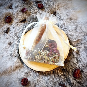 Mabon Sachet | Sachet Spell | Altar Decor | Pagan Holiday Decor