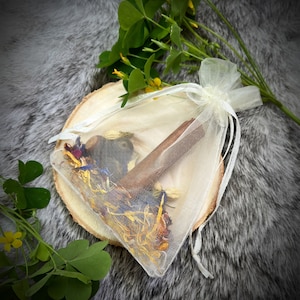 Beltane Sachet | Sachet Spell | Altar Decor | Pagan Holiday Decor