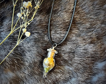 Good Luck Spell Necklace | Abundance Spell | Spell Bottle Jewelry | Spell Bottle Necklace