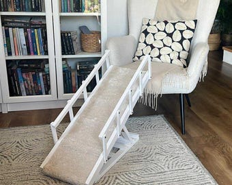 Pet Ramp with Beige Carpet, Folding Side Rails, Adjustable Dog Ramp, Indoor Bed Ramp for Cats, Cat Stairs, Dog Steps, Wooden Ramp for Couch
