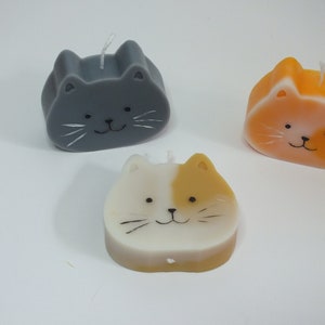 Cat Face Candle - Available in a range of colours - Organic Wax - Vegan Friendly