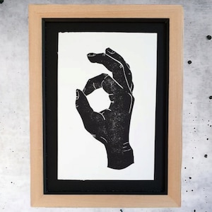 Gesto con la mano Impresión lino original Comprobado Parecía OK Linograbado Círculo Juego 10 x 15 cm Ilustración signo de mano