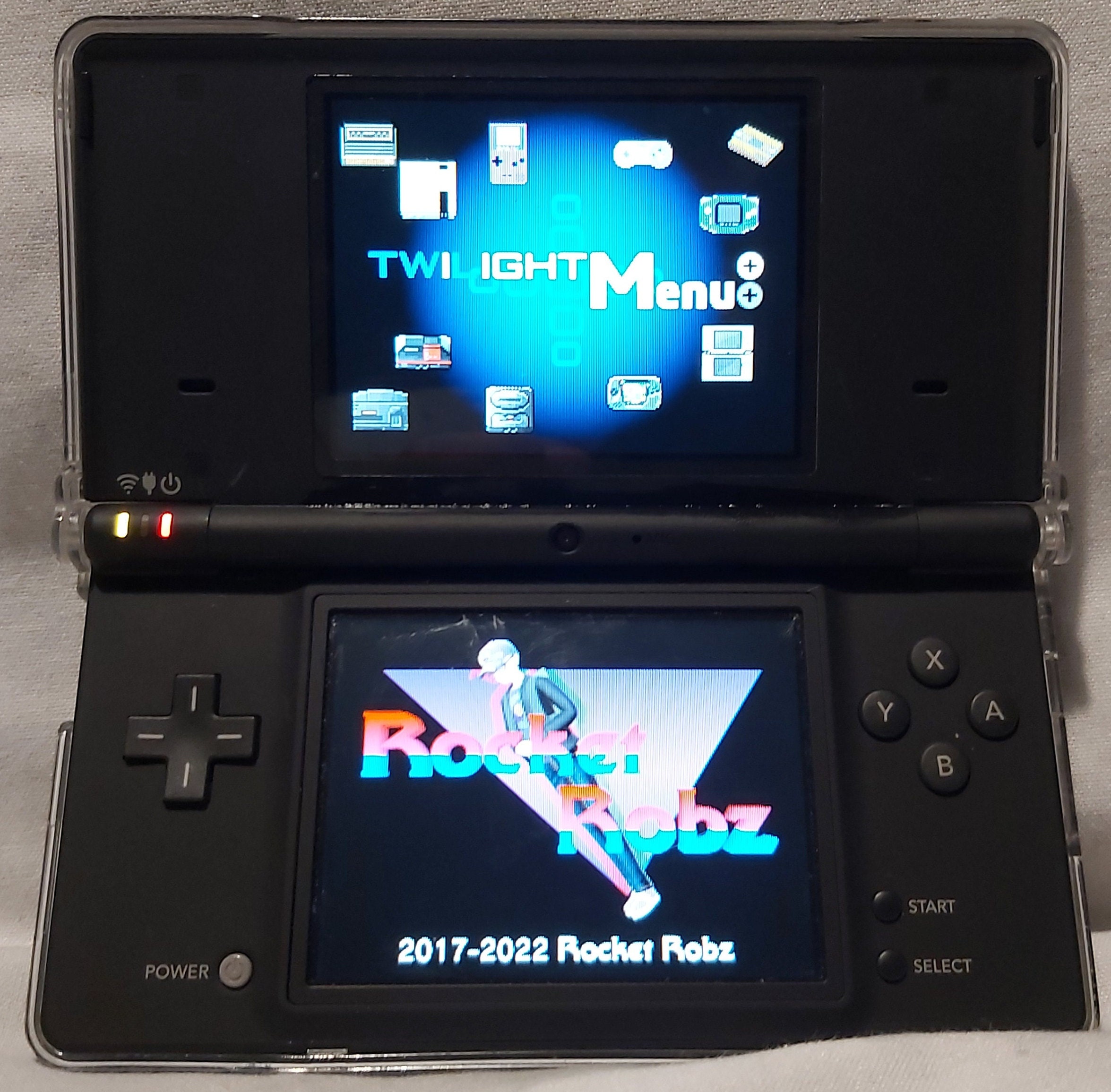 Nintendo dsi  302 for sale in Ireland 