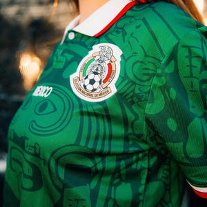 Green MadStrange Mexico Soccer Jersey 1998 Calendario Azteca Crop image 8