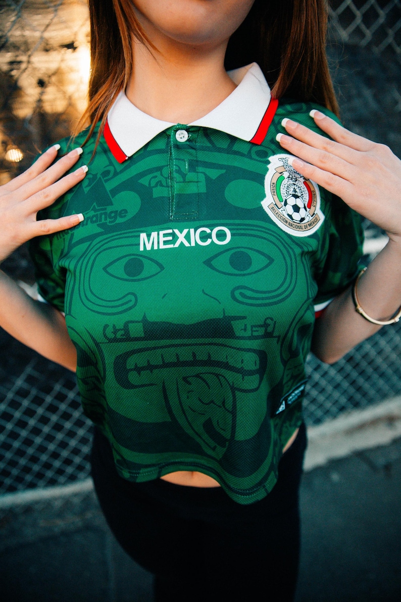 Green MadStrange Mexico Soccer Jersey 1998 Calendario Azteca Crop image 11