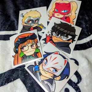 Persona 5 Royal Chibi Peekers Version 1 // Skull Restock