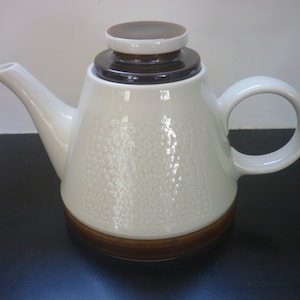 RORSTRAND Sweden FORMA Large Teapot with insert - Design by Olle Alberius Mid-Century Scandi