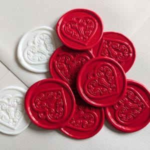 Hochzeitsumschlag Wachssiegel, Valentinstag Siegel, Liebesbrief Siegel - rotes oder weißes Wachssiegel, Herz Design, Herz Medaillon Design, Schloss Motiv.