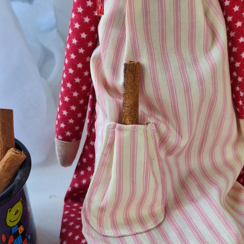 Tilda Nisse Pixie Doll-Scandinavian Christmas Decor/ Skandinavische Weihnachtsdeko , Hygge Gift, Handmade Doll bild 9