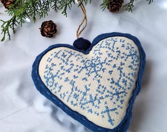 Sneeuwvlokborduurornament, vilten hartornament, handgemaakt kerstcadeau