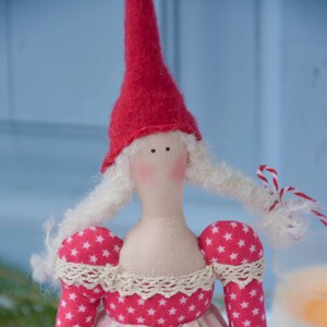 Tilda Nisse Pixie Doll-Scandinavian Christmas Decor/ Skandinavische Weihnachtsdeko , Hygge Gift, Handmade Doll bild 3