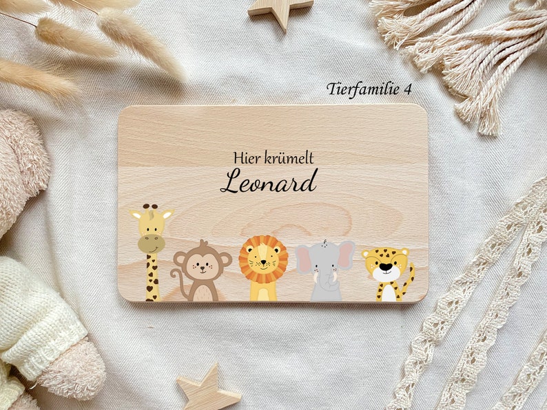 Kinder Schneidebrett personalisiert Frontansicht Tierfamilie 4 bunt
