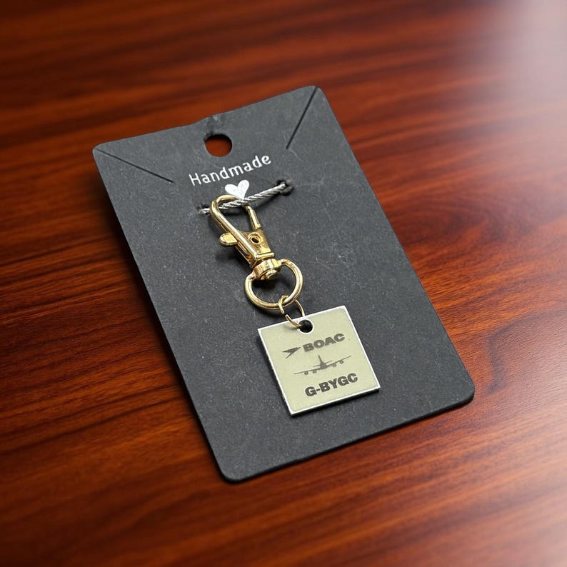 British Airways Boeing 747 G-BYGC Fuselage Cut Square Tag Keychain ...