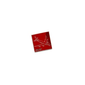 Real Fuselage Skin British Airways Boeing 747 G-CIVM Tail Cut Pin Badge Collectible Airbus memorabilia Pilot gift engraved Desk Clothing