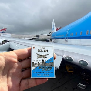 KLM Royal Dutch Airlines Boeing 747 PH-BFG Fuselage Cut Luggage Tag Keychain Keyring Plaque  Collectible Airbus Pilot gift 737 787 777 Ams