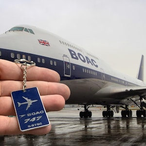 British Airways Boeing 747 G-BYGC Fuselage Cut Luggage Tag Keychain Keyring Plaque  Collectible Airbus memorabilia Pilot gift engraved jumbo