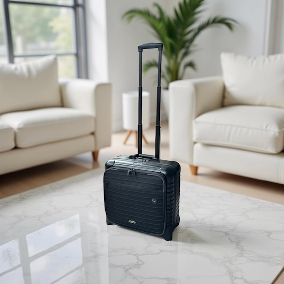 RIMOWA Lufthansa Salsa Business ゴールド 2輪 RIMOWA Lufthansa Salsa Business ゴールド 2輪 RIMOWA Pre LVMH