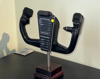 【限定品】飛行機・航空機　酸素マスク 航空機乗客用酸素マスク、航空機の記念品コレクション - Etsy 日本