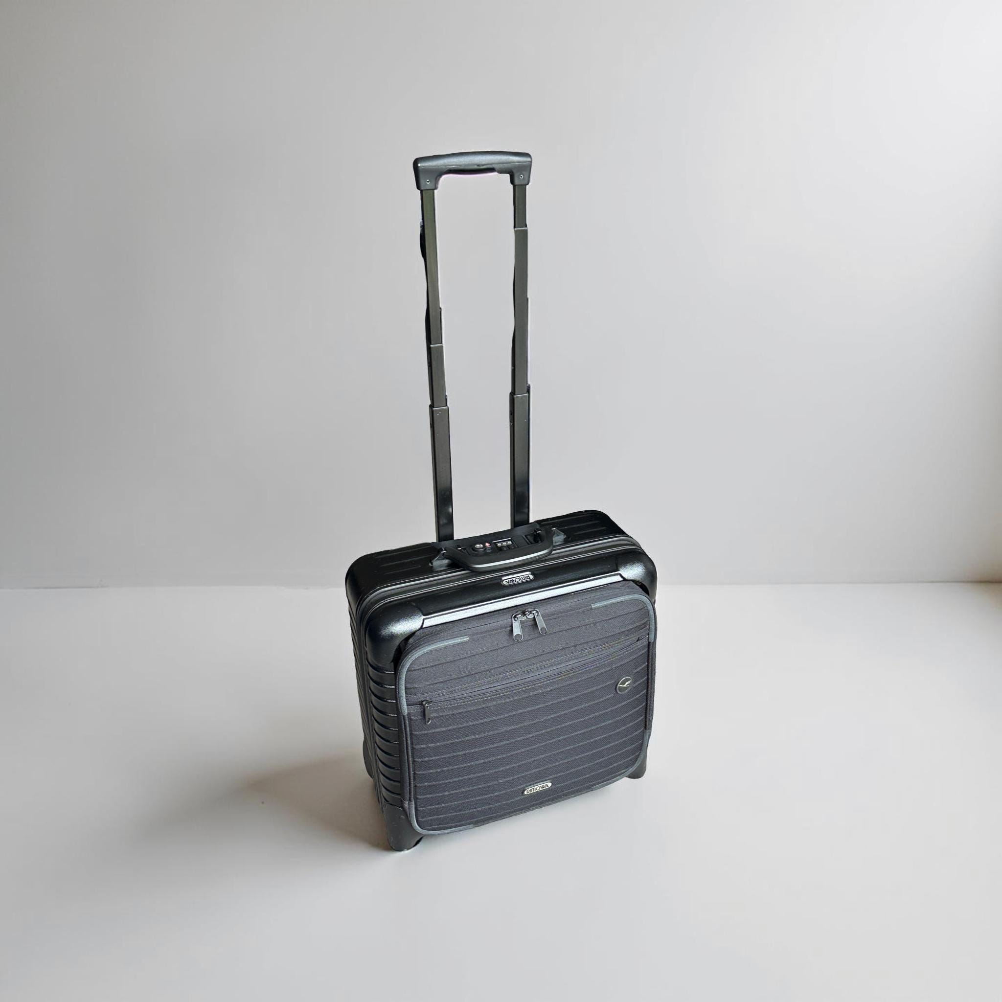 RIMOWA Lufthansa Bolero Business 2輪 シルバー RIMOWA Lufthansa Bolero Business 2輪 シルバー - メルカリ