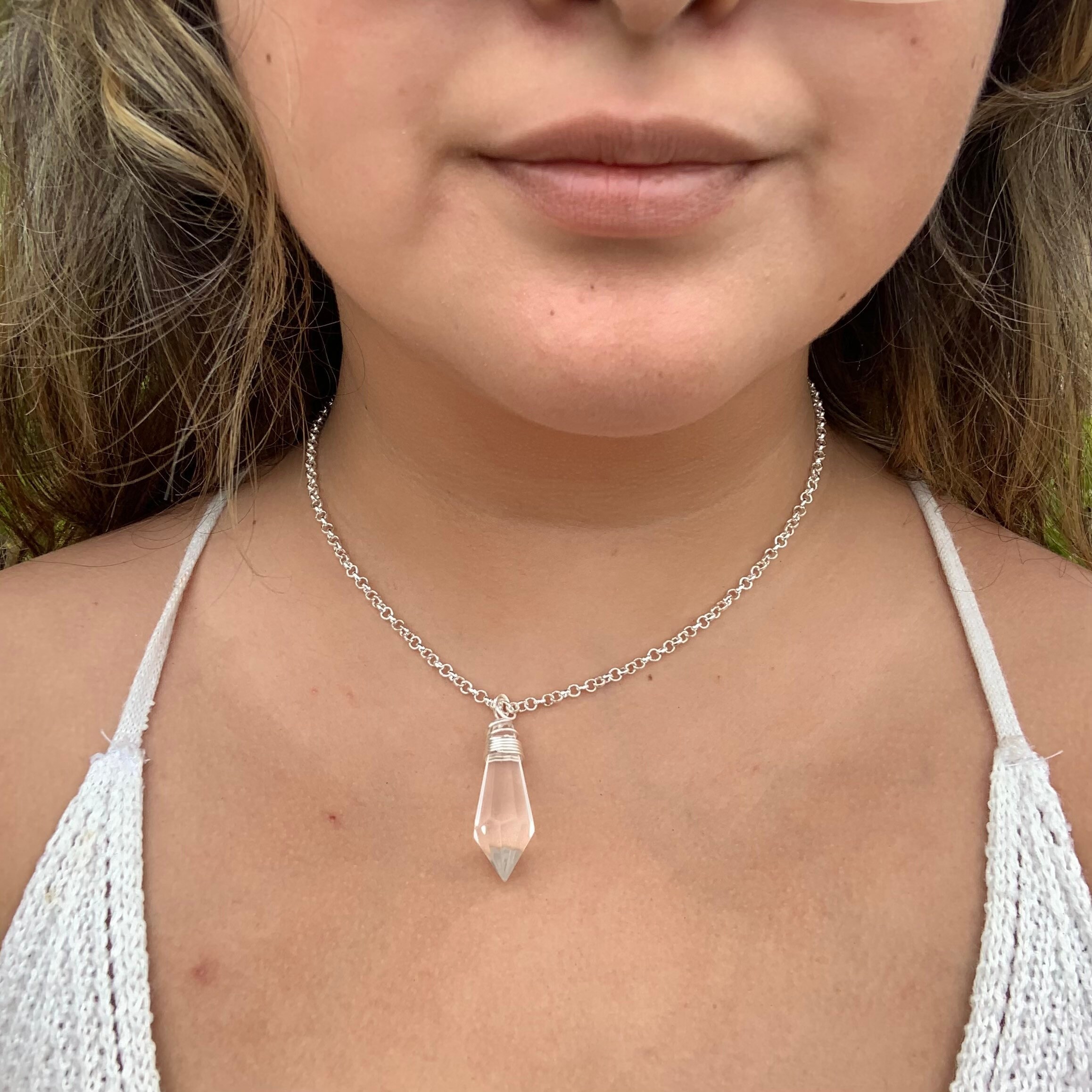Ice princess necklace deals