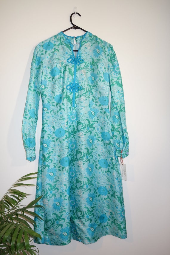 Bespoke Handmade Oriental-Inspired Silk Dress - image 1