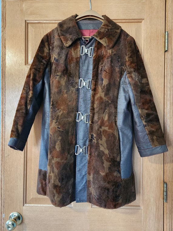 Vintage Womens leather & suede coat