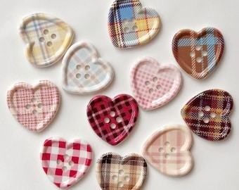 Heart-Shaped Large Buttons for Sewing, Clothing Decoration and DIY Crafts, 25mm, 11-Piece Set