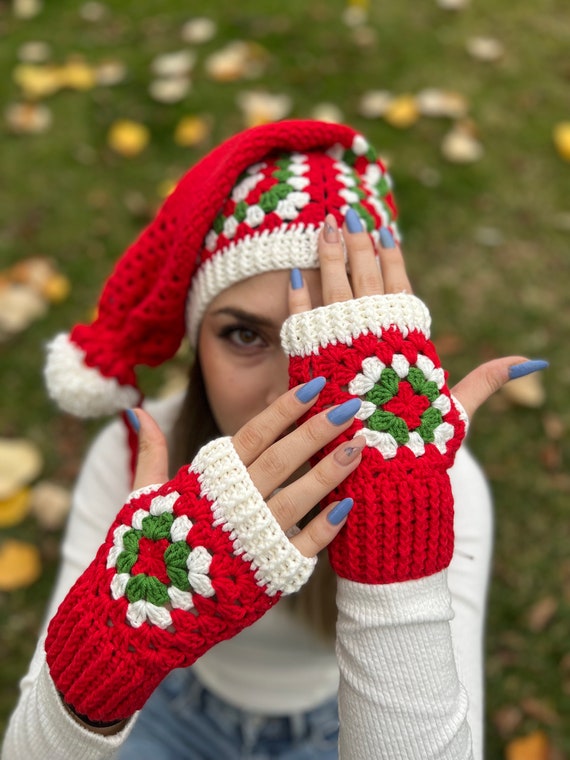 Crochet Santa Hat, Christmas Beanie, Crochet Winter Hat, Granny Square Hat, Red Christmas Hat, Crochet Beanie, Colorful Beanie, Hippie Hat