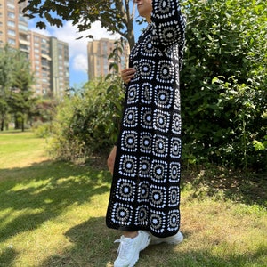 Granny Square Coat, Black White Cardigan, Crochet Jacket, Bohemian Cardigan, Knit Long Sweater, Loose Cardigan, Afghan Coat, Hooded Coat image 6