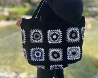 Sac noir blanc, sac carré grand-mère, fourre-tout au crochet, sac à bandoulière, sac bohème doublé, sac à main afghan, sac hippie, sac hobo, sac tendance, sac fait main