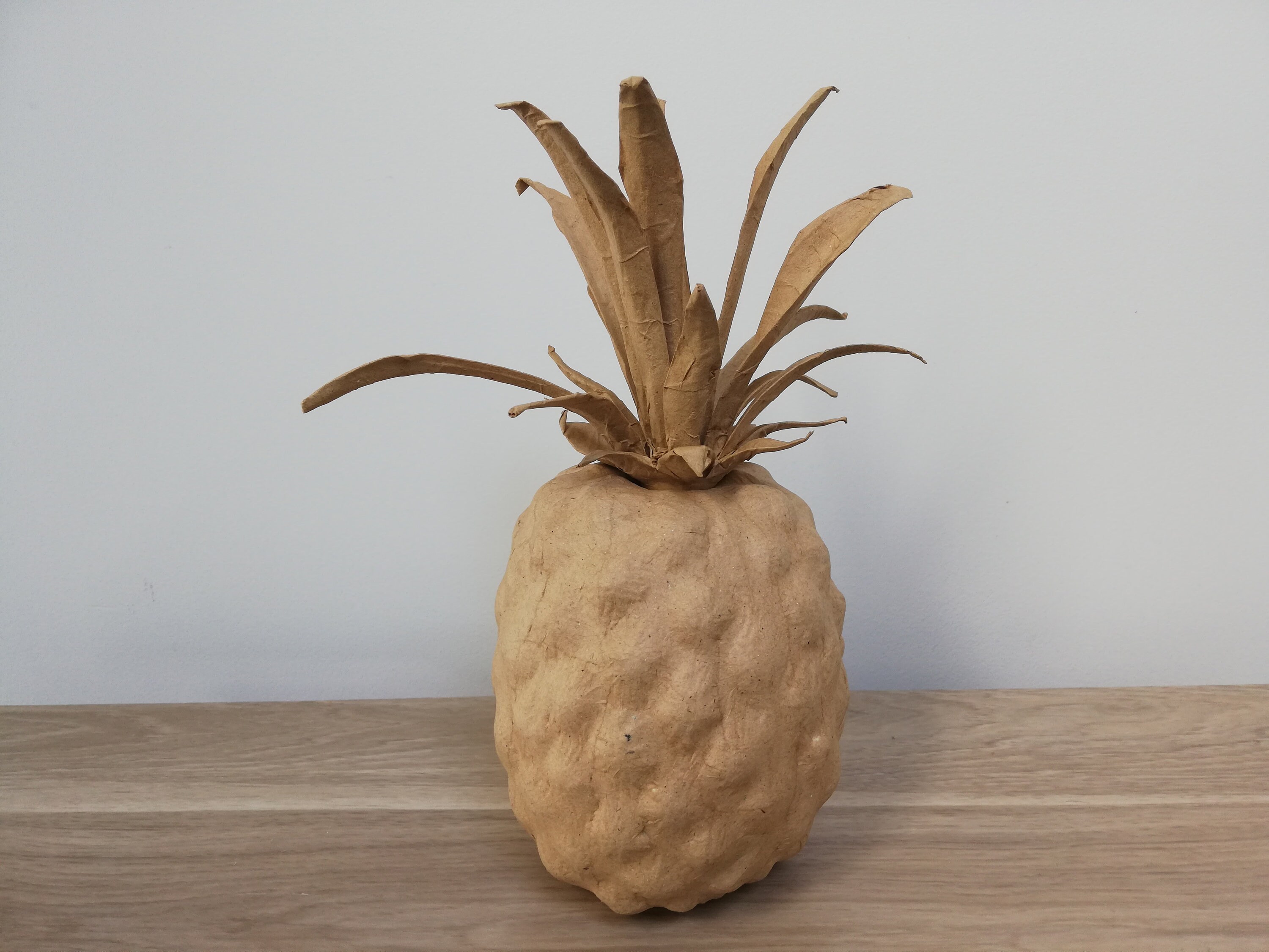 Ananas Papier Mâcher