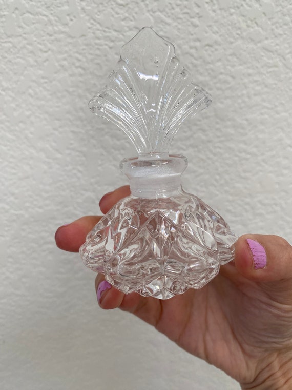 Vintage set of perfume bottles (3) with 24% Lead … - image 2