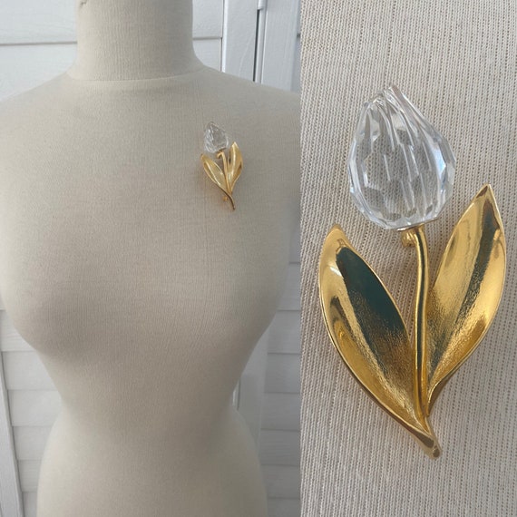 Vintage Gold Tone and Swarovski Crystal Flower Br… - image 1