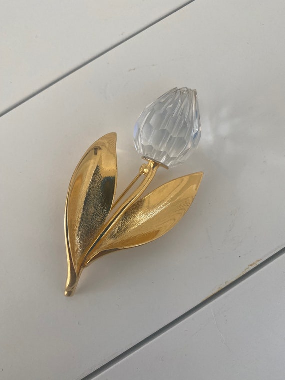 Vintage Gold Tone and Swarovski Crystal Flower Br… - image 5