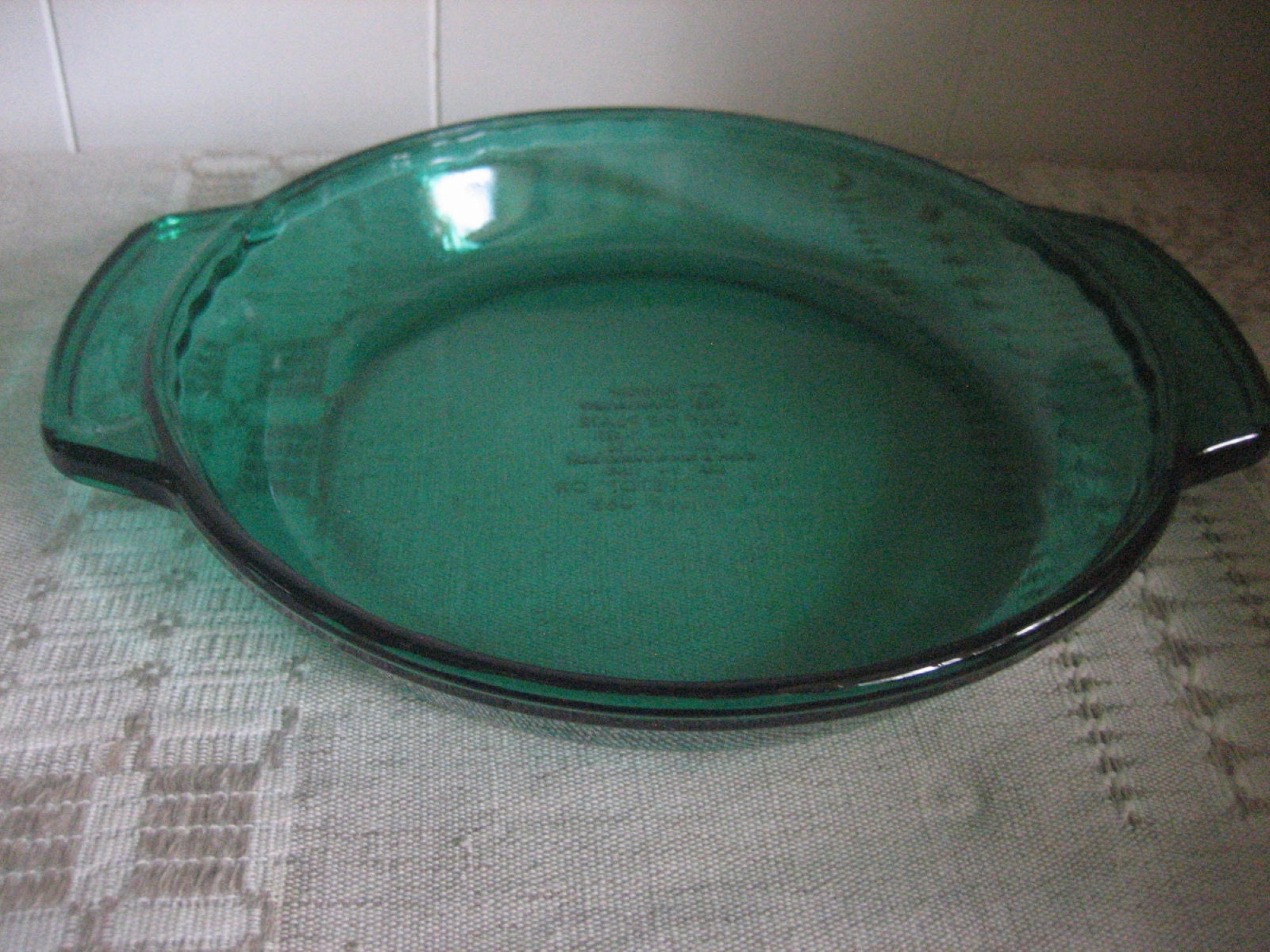 Anchor Hocking Green Glass 1 QT Deep Dish Pie Plate Baking Casserole - 9