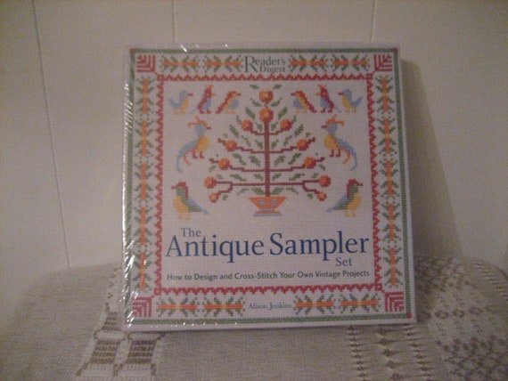 アンティークサンプラーブック 165 Piece RARE Samples Antique French Crochet Lace Sampler Book