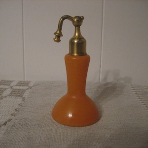 Vtg Peachy Orange Over Clear Glass DeVilbiss Perfume Bottle 4 1/2"T W/Siphon