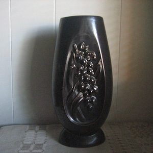 Red Wing Pottery Metallic Tropicana Vase Bronze/Lime Lily of the Valley B2007