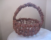 Woven Grapevine Willow Basket, Easter Twig Basket Decor, Small Woven Basket for Greenery, Decorative Vine Baskets