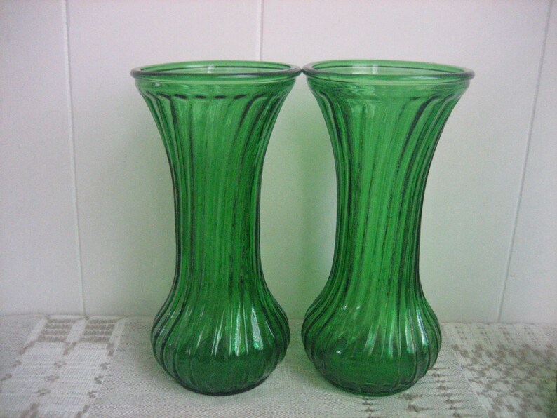 Emerald Green Glass Vases Lot of 7 Vintage Wedding Bud Vases Graduated Heights Etsy