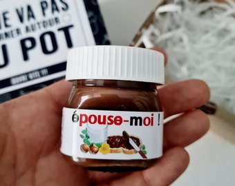 Pot de Nutella personnalisé avec sa boîte cadeau : Annonce mariage, grossesse, ...