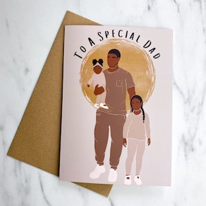 Schwarze Vatertagskarte. Zwei Kinder Vatertagskarte. Mädchen Papa / Baby Mädchen junges Mädchen, schwarze Familienkarte. Afroamerikanische Grußkarte