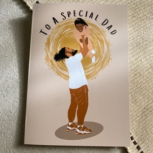 Papà nero/di razza mista con i dreadlocks Biglietto per la festa del papà. Biglietto d'auguri. La migliore ragazza papà Compleanno La figlia nera afroamericana si trova al buio