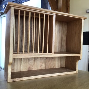 Handcrafted Oak Plate Rack/ Bookcase ***8 Plates***