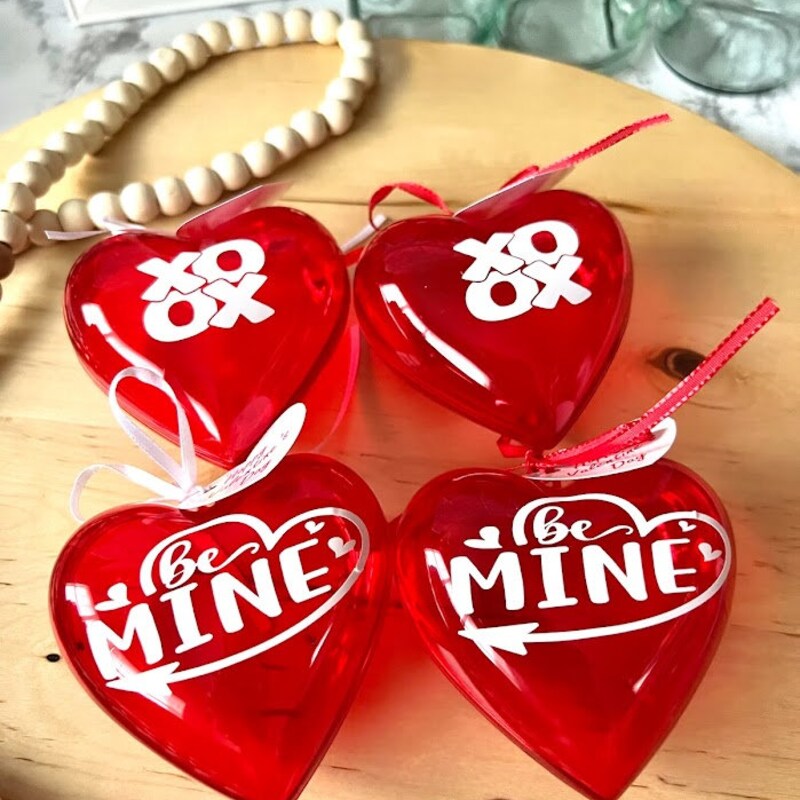 Plastic Hearts - Etsy