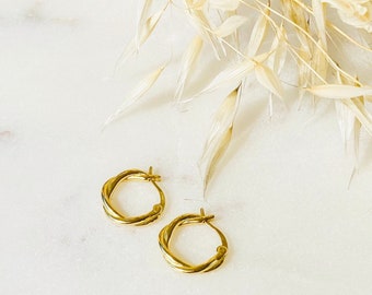Orecchini a cerchio placcati in oro rosa, in argento sterling