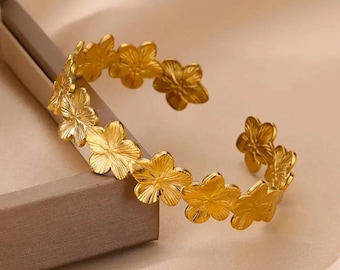 18K Gold Flower Cuff Bracelet, Waterproof Floral Bangle, Stackable Gold Jewelry, Boho Bridal Gift, Minimalist Bracelet, Bridesmaid Gift